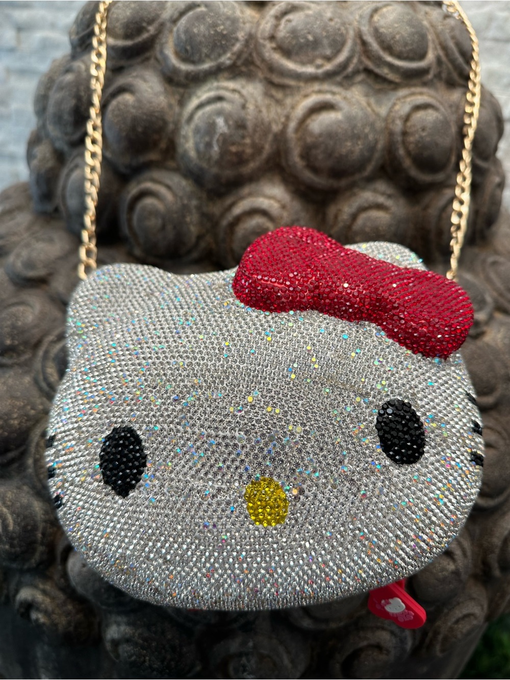 New Hello Kitty-Inspired iridescent crystal handbag purse detachable gold chain